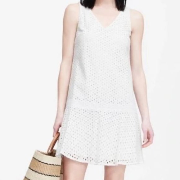 Banana Republic White Drop-waist Dress Size 4 - Picture 1 of 11